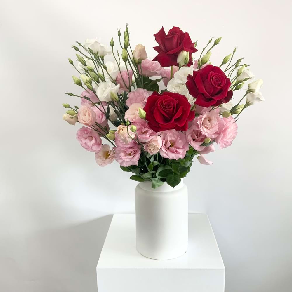 Loving Lisianthus